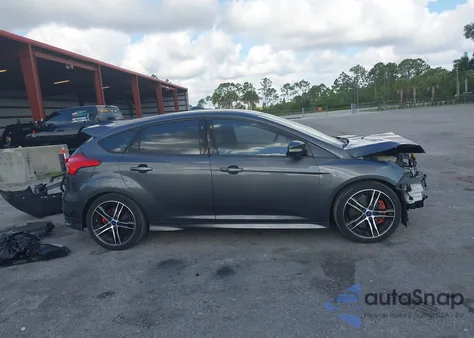 2016 Ford Focus St from USA, damaged, VIN 1FADP3L9XGL389785